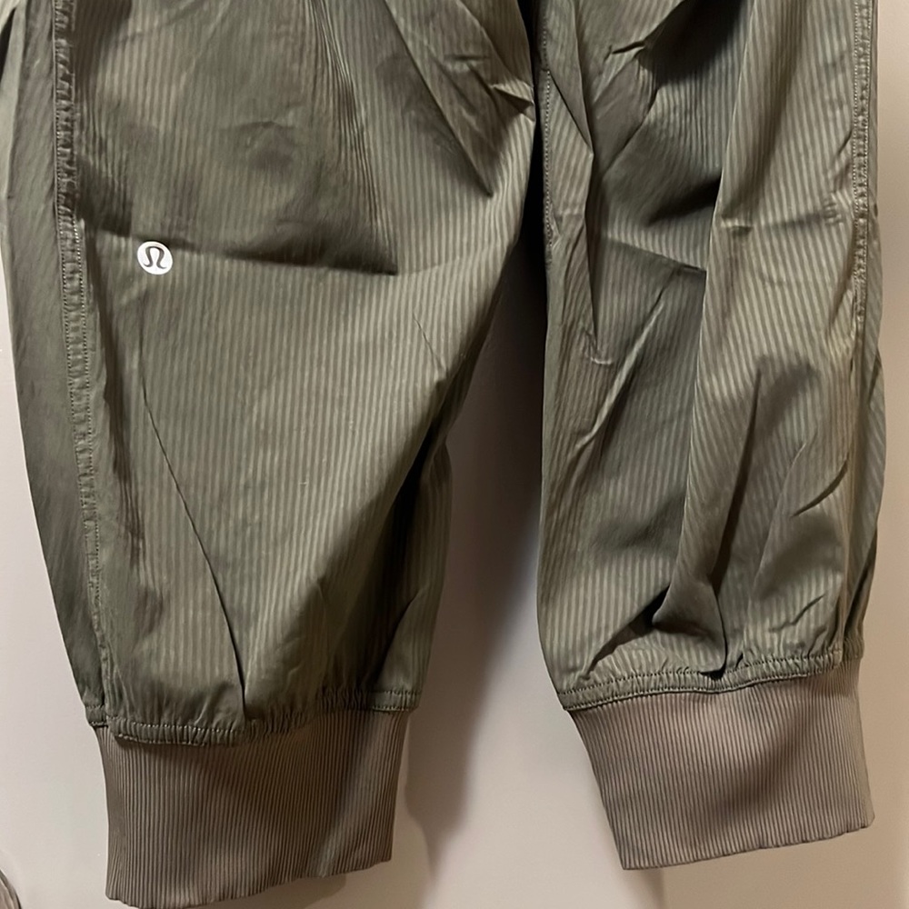 Lulu lemon joggers